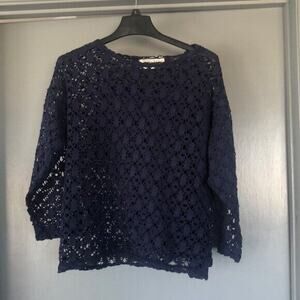 Jessie Women’s Size 36 Medium Sweater Pullon Long Sleeved Scoop Neck Blue knit